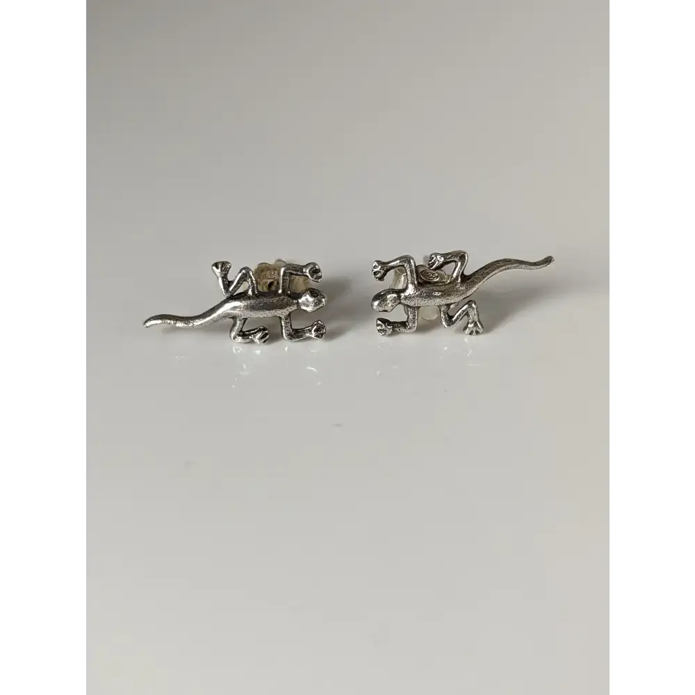 Silver Steed Lizard Stud Earrings Earrings