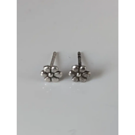 Silver Steed Margaret Flower Stud Earrings Earrings