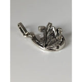 Silver steed oak horseshoe silver pendant with intricate detailing and polished metallic finish silver pendant