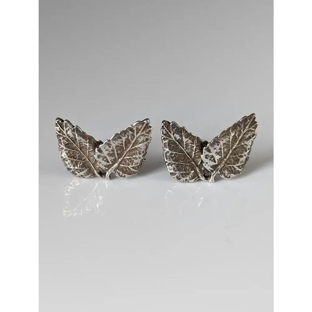 Silver steed oak tree leaves stud earrings silver leaf studs with detailed veins and textured antiqued finish