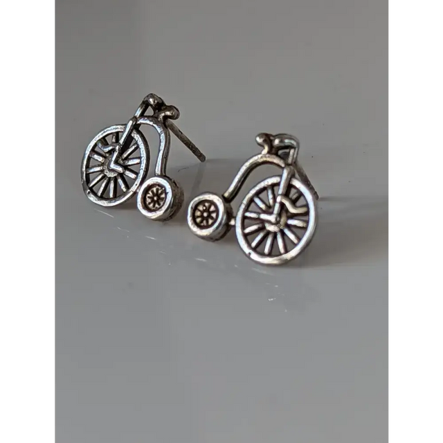 Silver Steed Penny Farthing Bike Stud Earrings Earrings