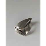 Silver steed sailing boat silver pendant with a polished metallic finish and detailed silver sailboat design ring