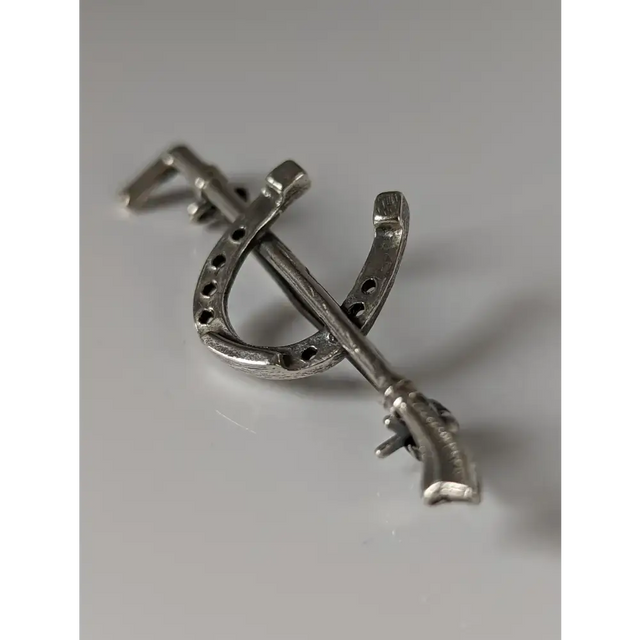 Silver Steed Shoe & Cane Silver Brooch / Stock Tie Pin Crop Brooches