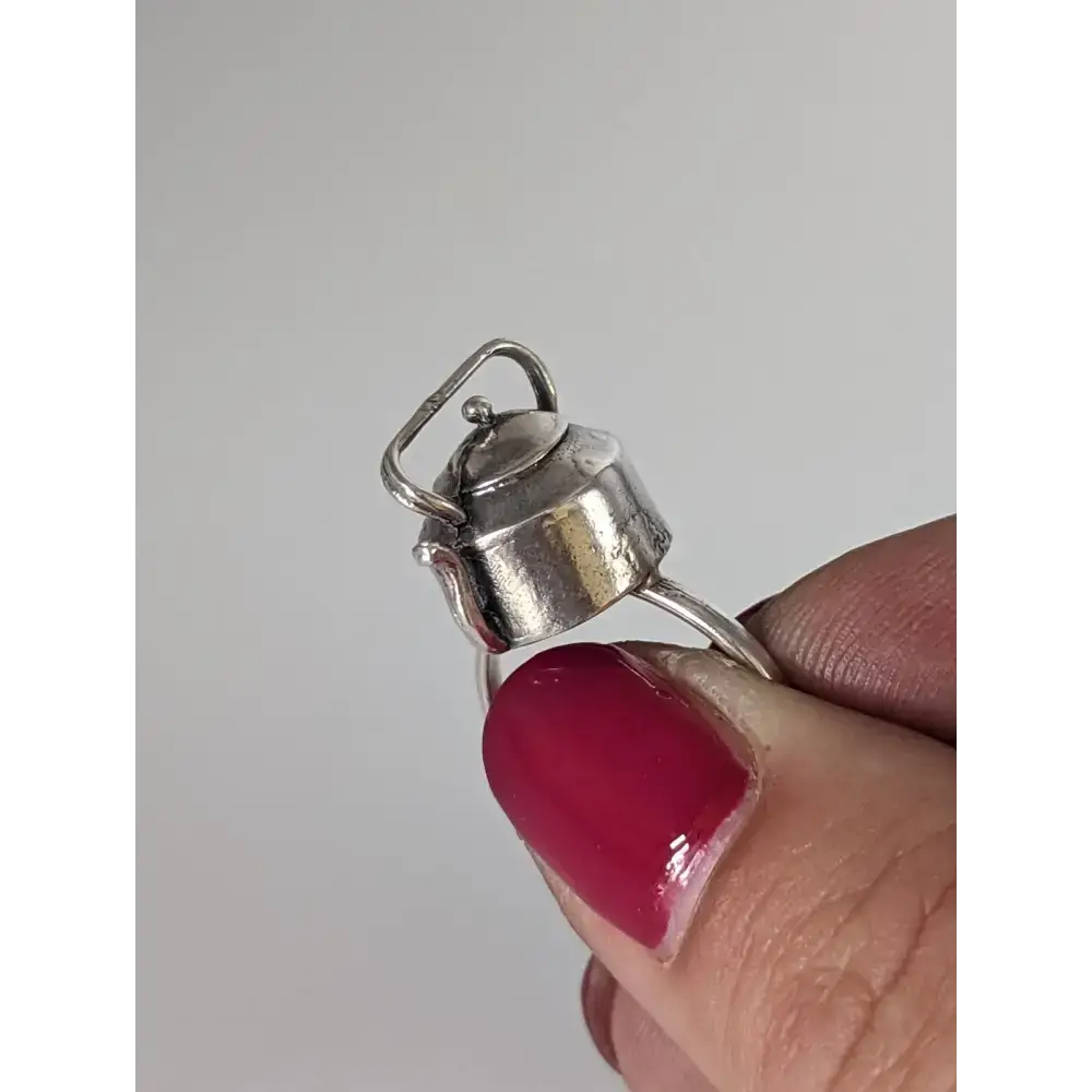 Silver Steed Teapot Silver Ring P Rings