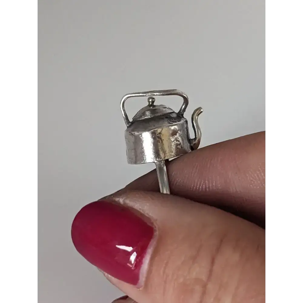 Silver Steed Teapot Silver Ring P Rings