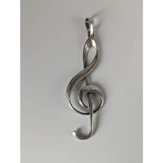 Silver Steed Treble Clef Silver Pendant Pendant