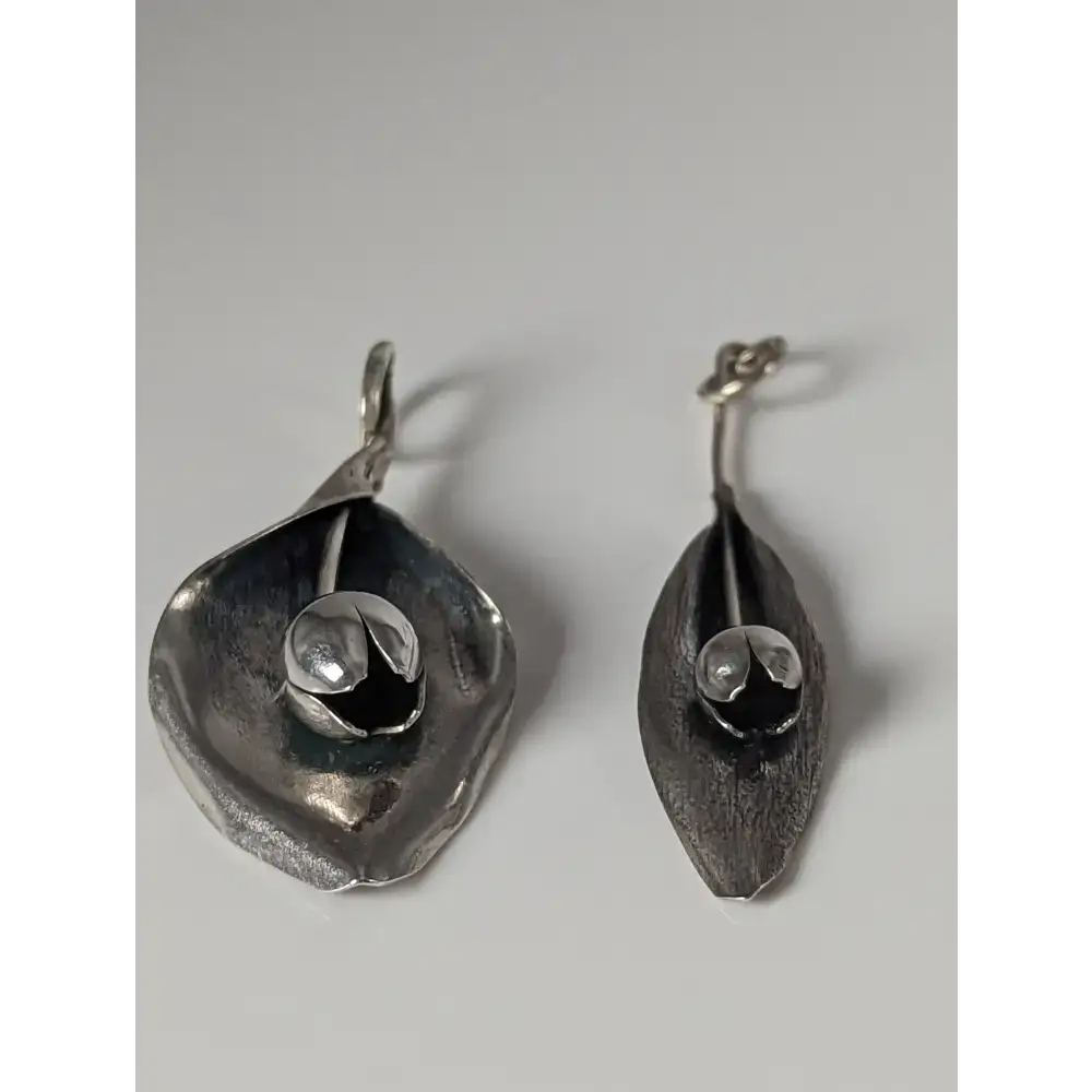 Silver Steed Tulip Pendant Small Pendant