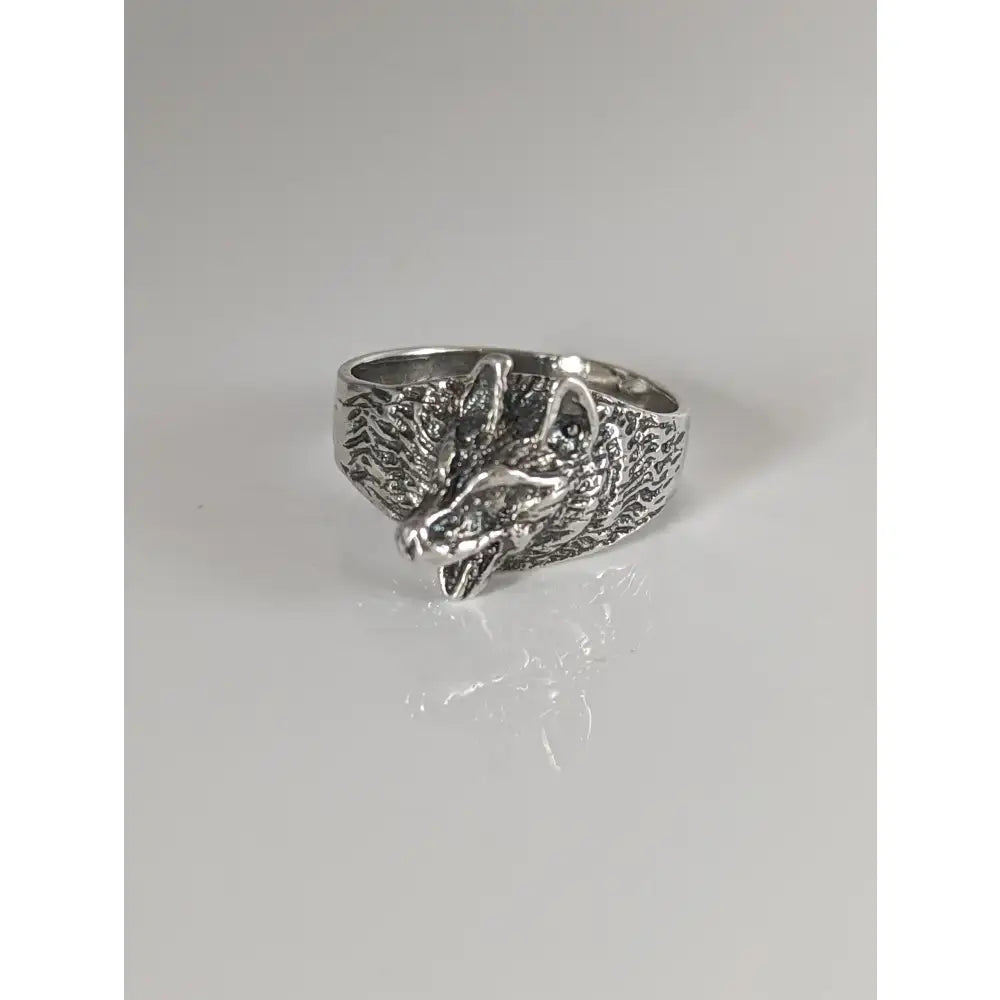 Silver steed wolf silver ring featuring a detailed silver wolf head with intricate texture and bold design