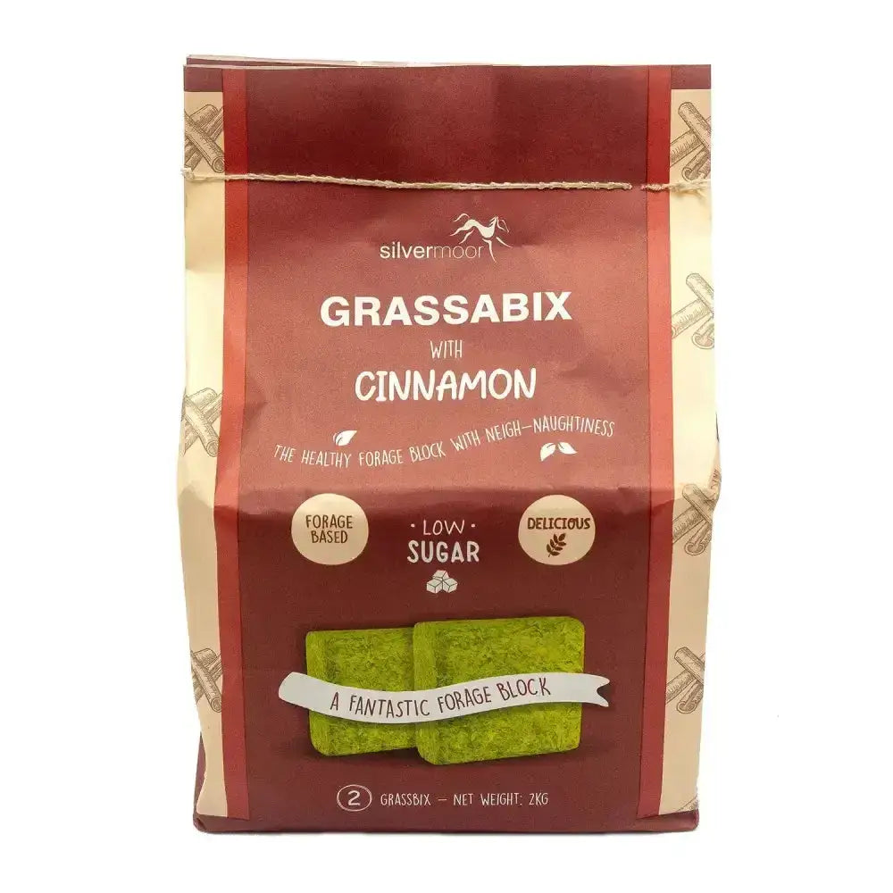 Red and beige packaged silvermoor grassabix forage blocks with cinnamon for equestrian horses feeding