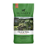 Green bag of skinners field & trial complete working dog crunchy food for adult working dogs
