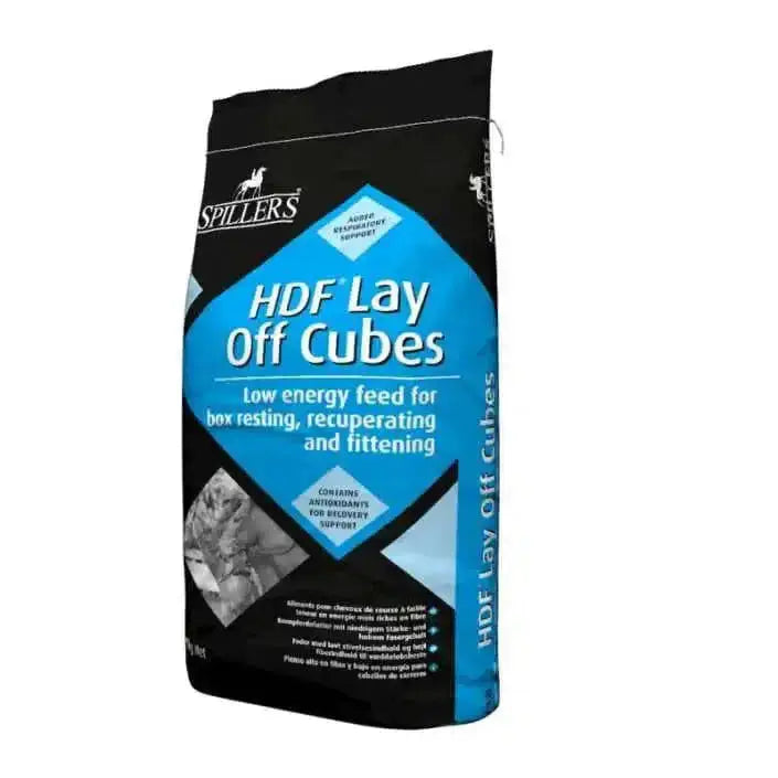 Black and blue spillers hdf lay off cubes bag low energy feed for horses ideal for early fittening work and box rest