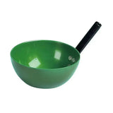 Green metal stubbs round feeding scoop with black handle made of tough stubbythene moulding and stubbyfine coated steel