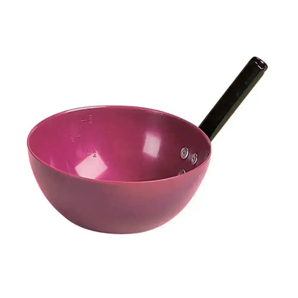 Vibrant magenta stubbs round feeding scoop with tough stubbythene moulding and sleek black handle in steel