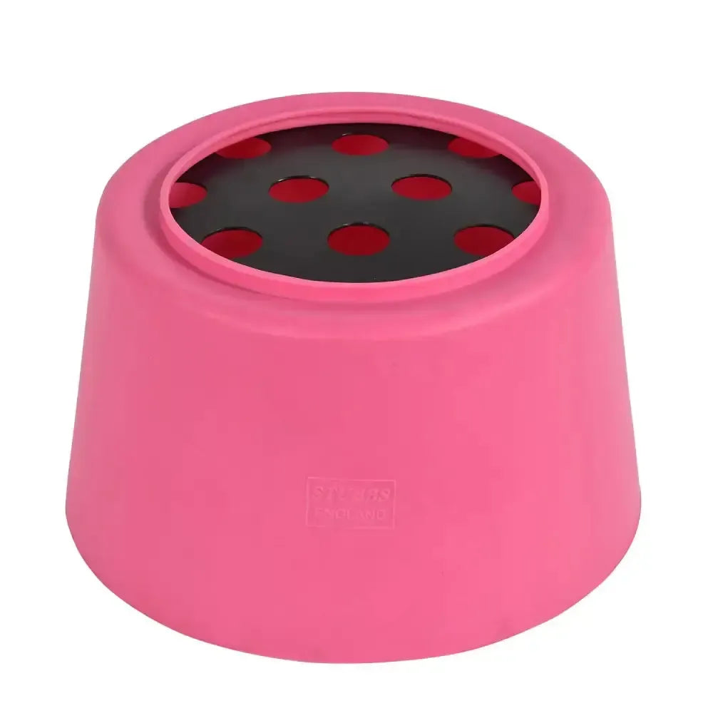 Stubbs Slo-Grazer Slow Pink Field Hay Feeders