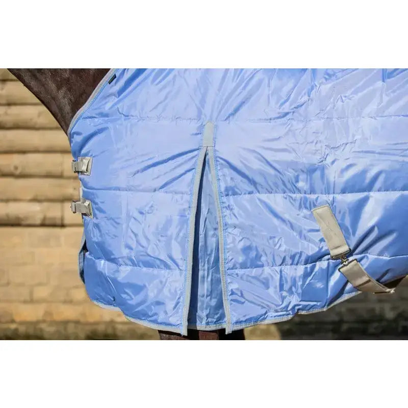 Light blue cornflower stable rug with 200g medium weight detachable neck cover and silver buckles beige straps