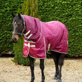 Maroon swish 360g heavy weight stable rug with detachable neck cover and adjustable straps for warmth and comfort