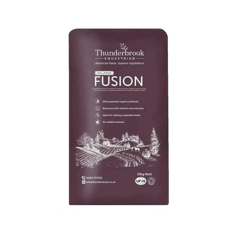 Thunderbrook fusion horse feed in dark maroon pouch with organic linseed organic oat bran and countryside design