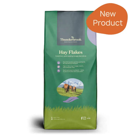 Green and yellow bag of thunderbrook hay flakes 20kg premium quick soaking forage replacement for horse feed