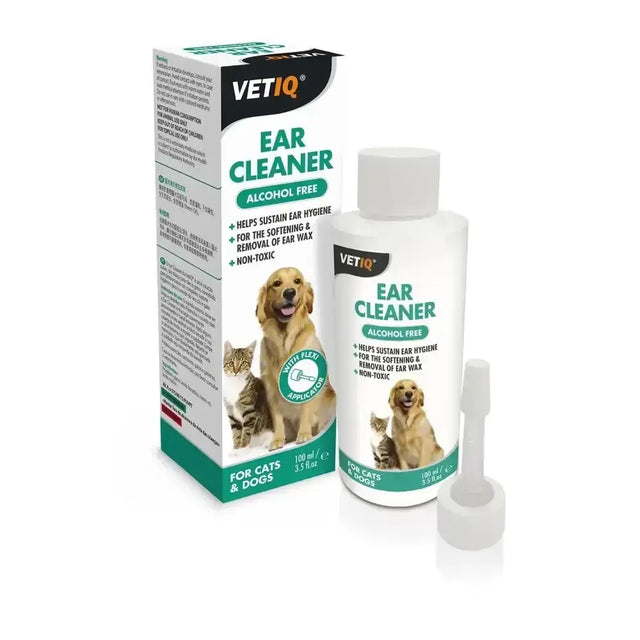 Vetiq ear cleaner for cats and dogs in white bottle with green accents and applicator for gentle non-toxic ear cleaning