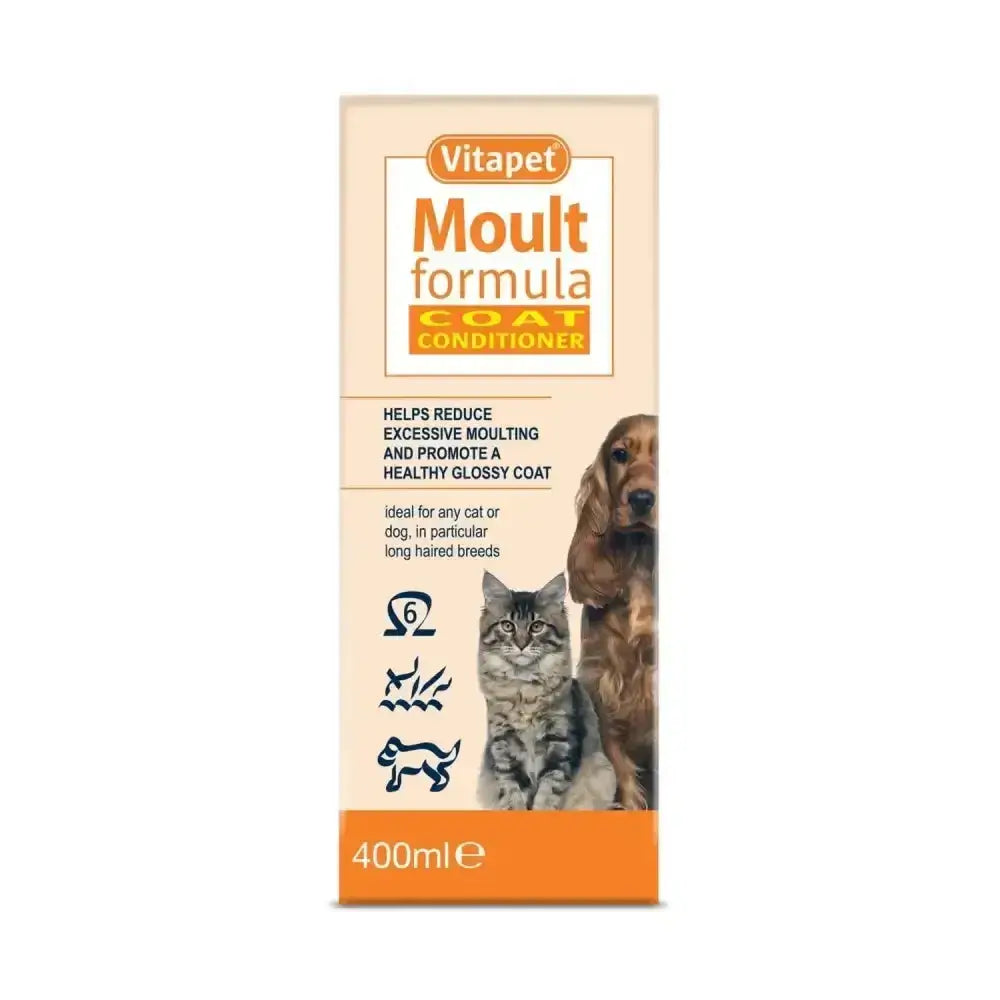 Vitapet moult formula coat conditioner 400ml bottle with orange beige label featuring cat and dog for healthy glossy coat
