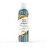 A sleek translucent teal bottle of wahl deep black shampoo with a perfectly balanced formula for showman animal care