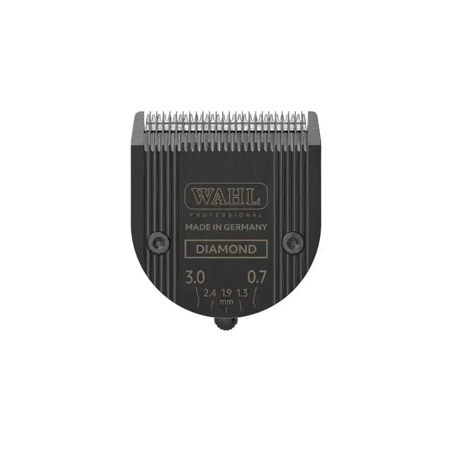 Black wahl diamond clipper attachment with silver metal blades and engraved markings for unrivalled cutting performance