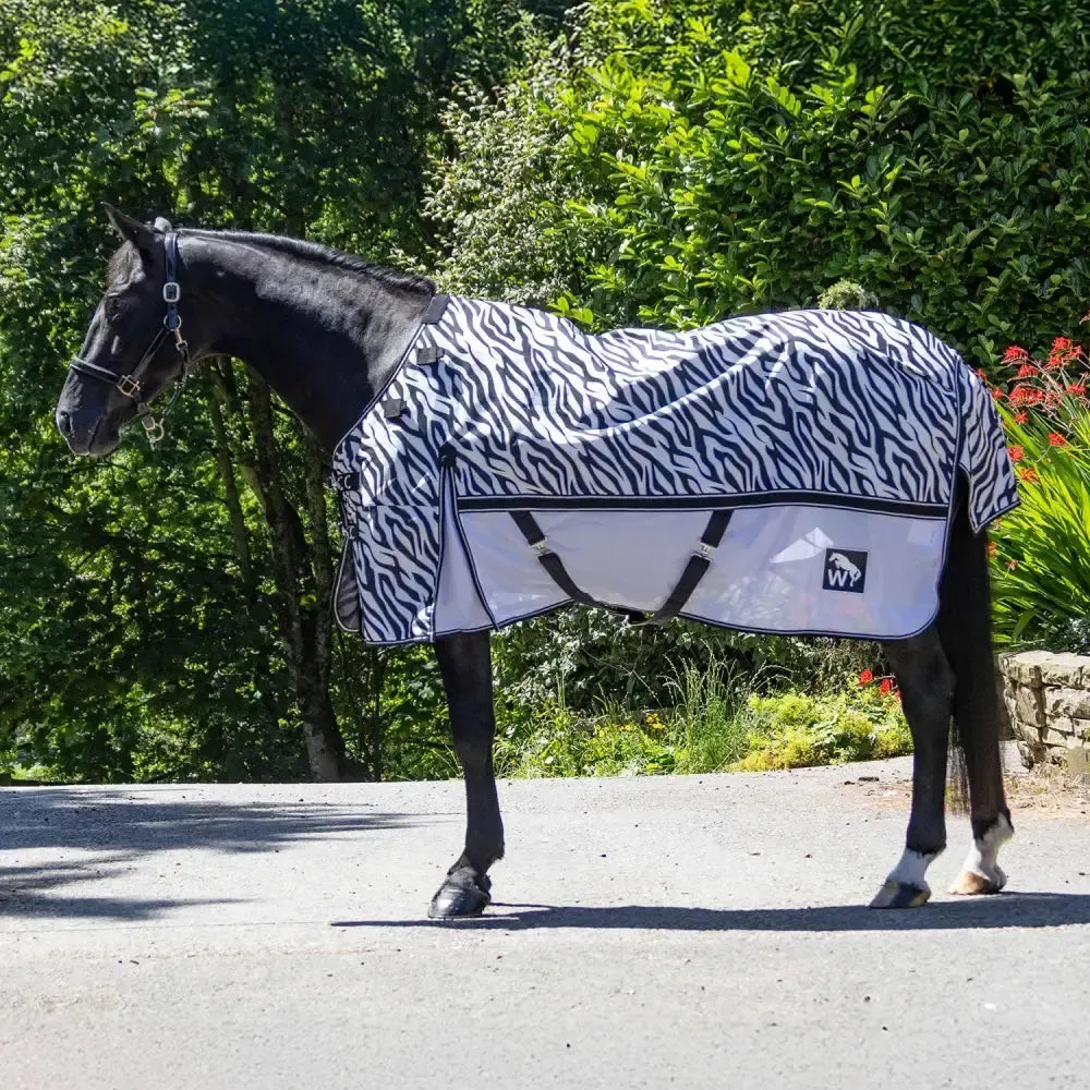 Whr28 W-Horse Airflo Turnout Rug Combo Zebra 5' 6" Zebra Turnout Rugs