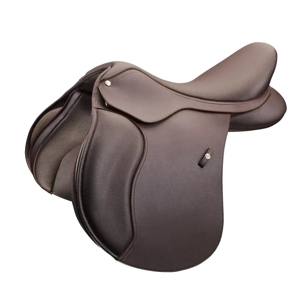 Brown leather wintec saddle with smooth stitched seams and stirrup keeper designed for quality all purpose use