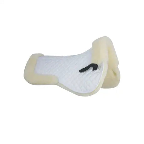 Cream sheepskin half pad with high-wither shape and real lambswool lining featuring white textured center and black logo